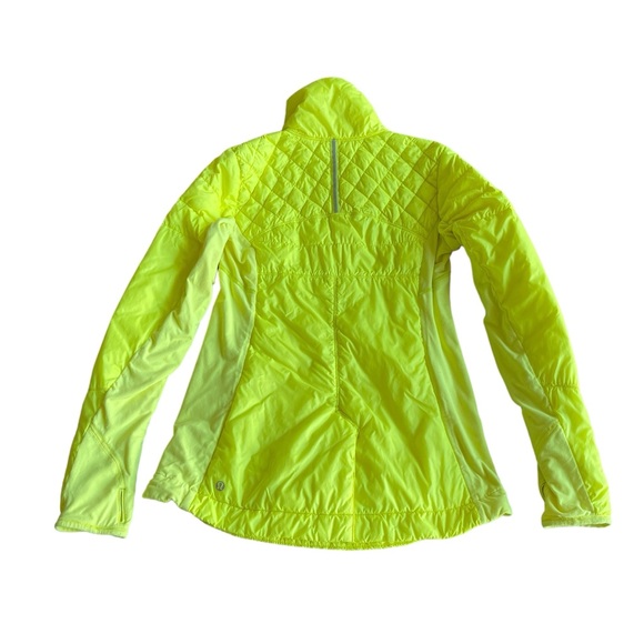 SOLD 🔴 Lululemon What The Fluff Pullover size 6 Clarity Yellow Jacket 1/2 Zip - Picture 2 of 16